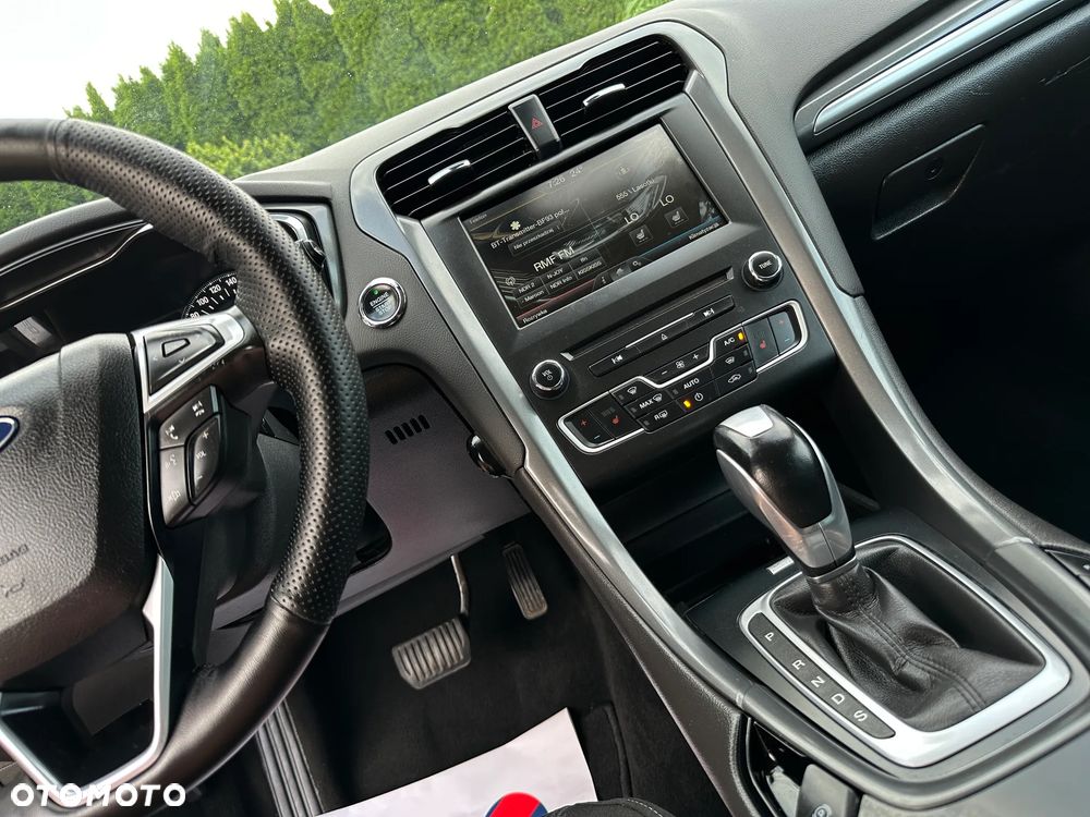 Ford Mondeo - 4