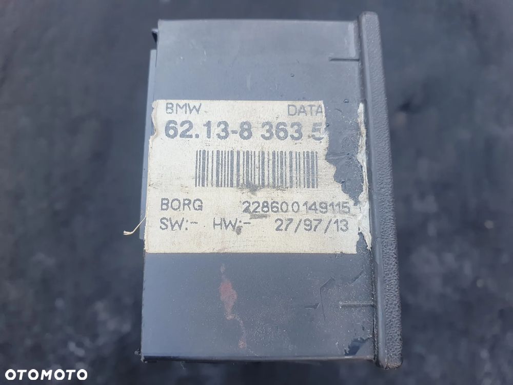 PANEL WYŚWIETLACZ BMW E36 ORGINAŁ 62.13-8 363579 - 2
