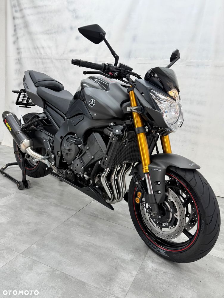 Yamaha FZ8 - 5