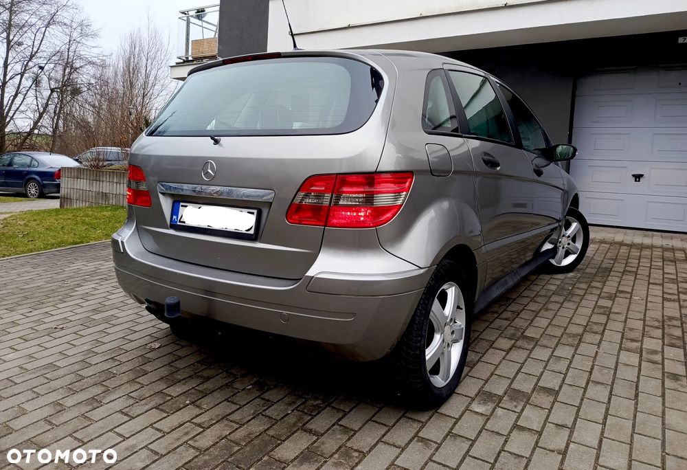 Mercedes-Benz Klasa B 170 Special Edition - 4