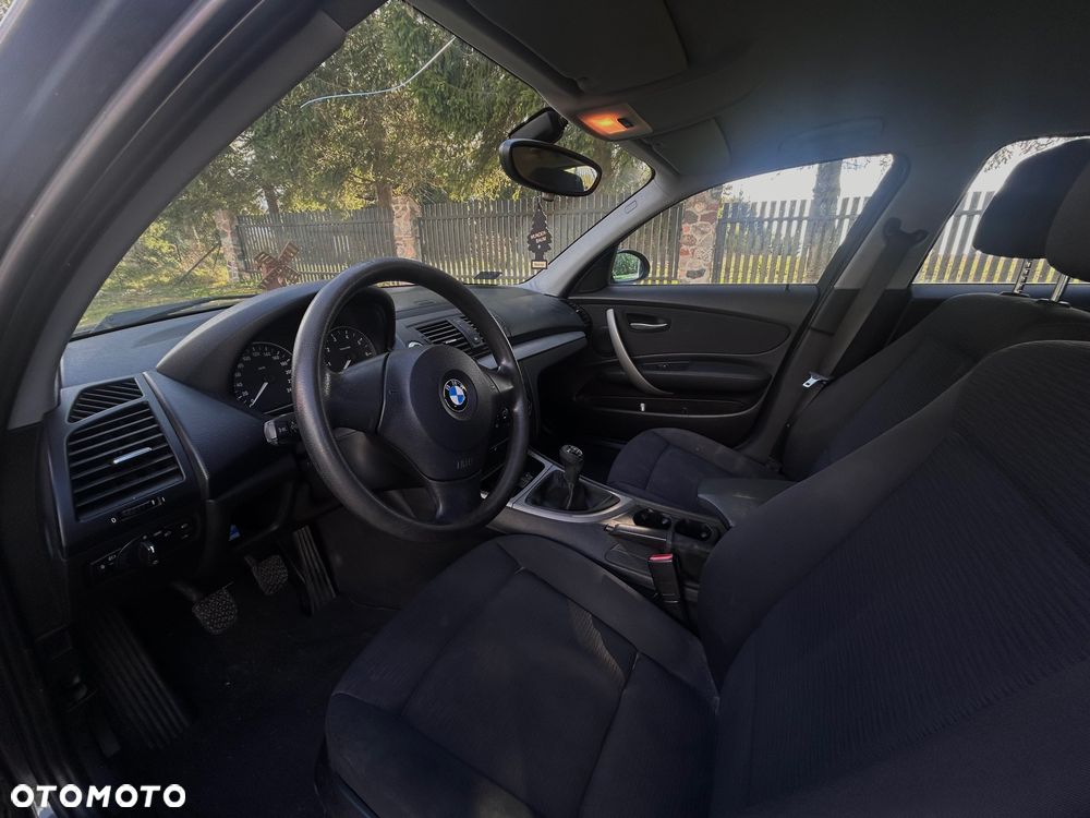 BMW Seria 1 - 2