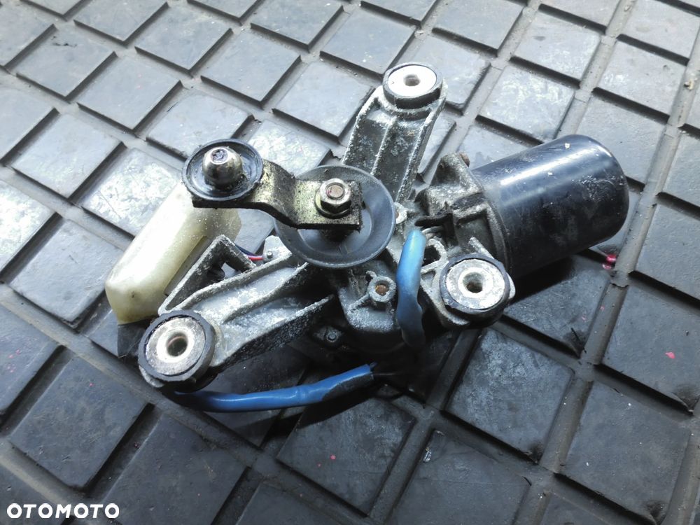 SILNICZEK WYCIERACZEK PRZÓD SUBARU LEGACY II 99R - 1