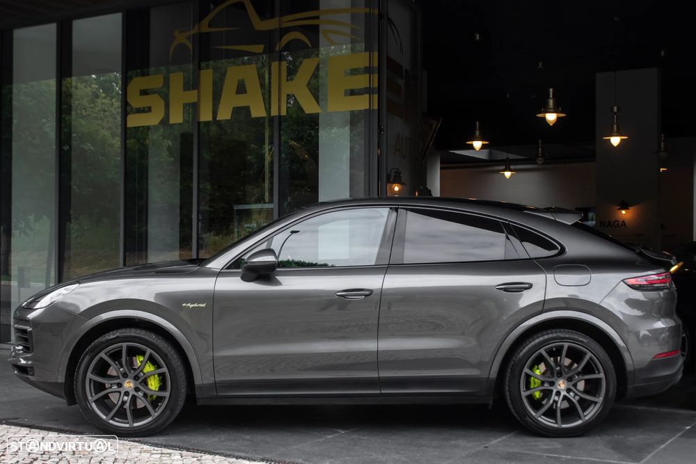 Porsche Cayenne Coupé E-Hybrid Tiptronic S - 2
