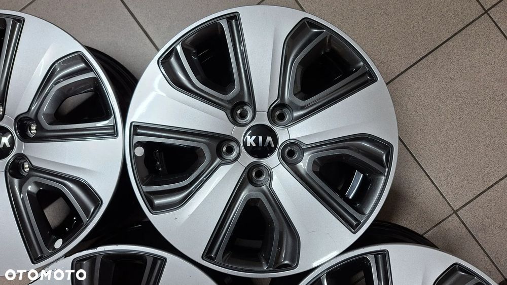 Felgi Aluminiowe 16 Kia Niro 5x114.3 ET 45 - 17