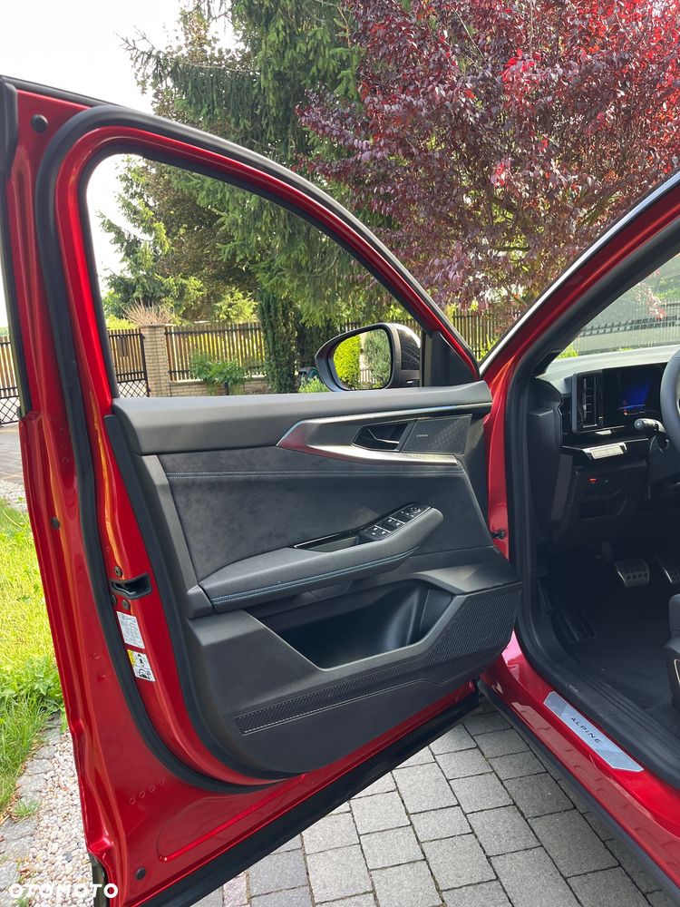 Renault Austral 1.3 TCe mHEV Iconic esprit Alpine - 14