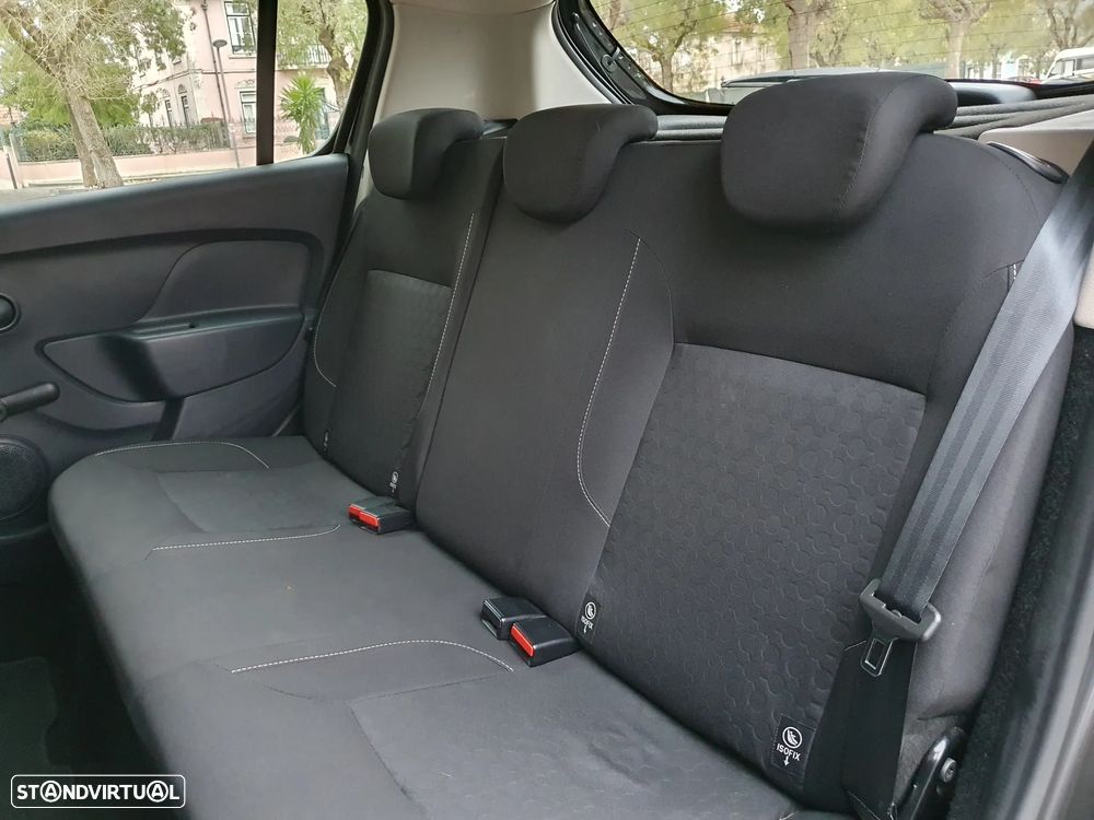 Dacia Sandero - 57