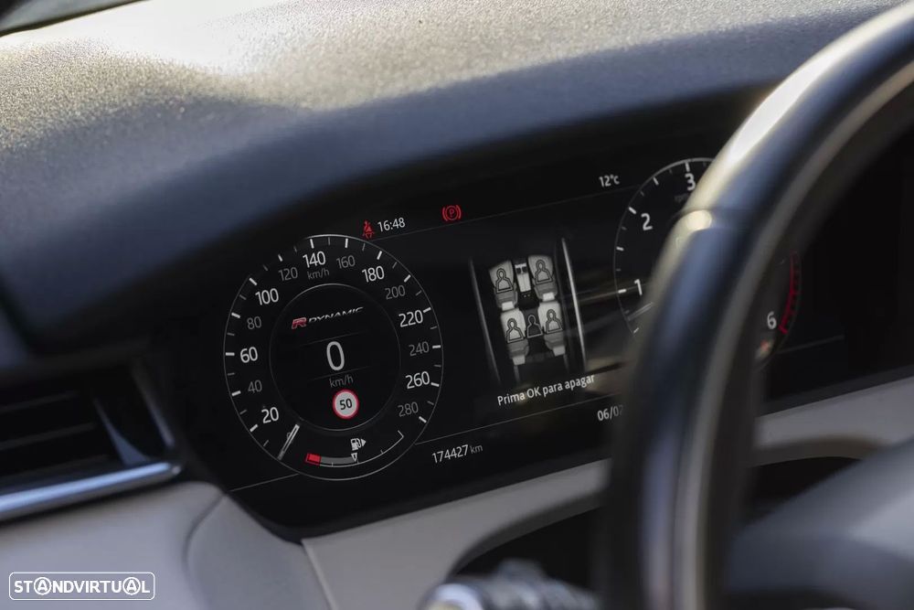 Land Rover Range Rover Velar 3.0 D SE - 17