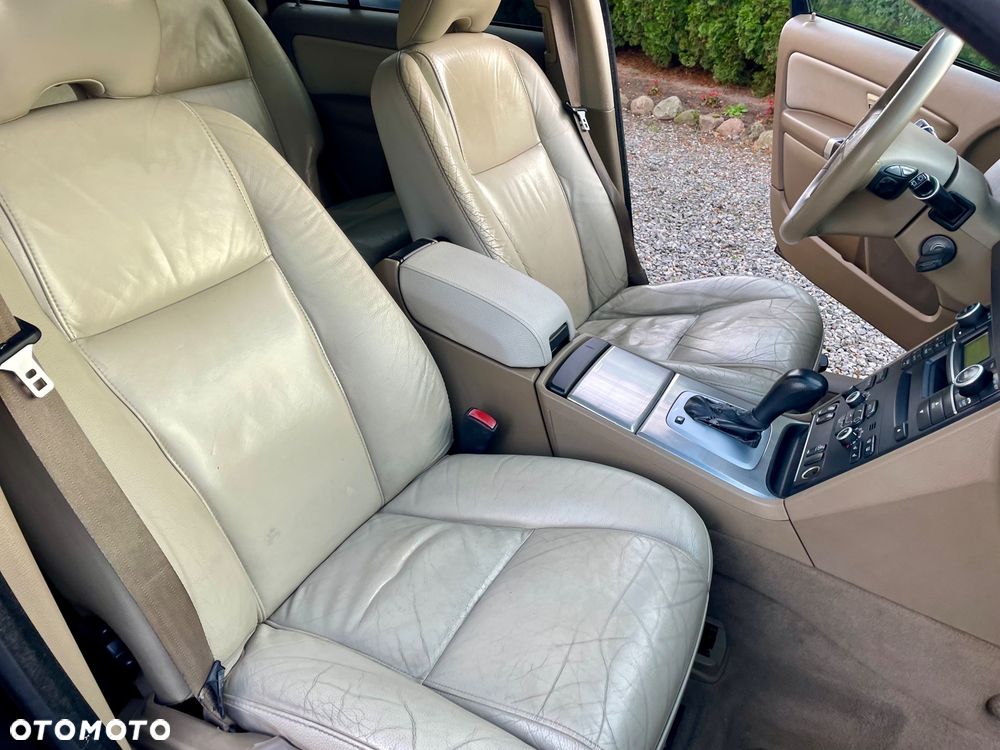 Volvo XC 90 D5 AWD Executive - 17