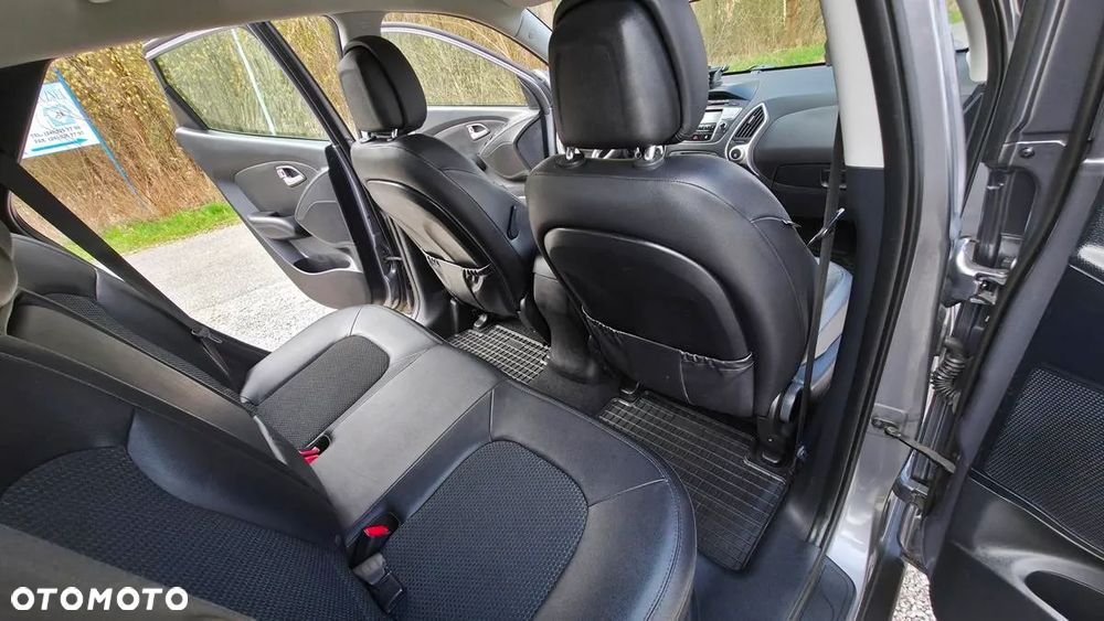 Hyundai ix35 1.6 2WD blue Trend - 25