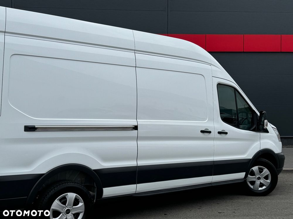 Ford Transit - 12