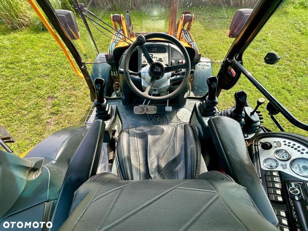 JCB 3CX Contractor - 7