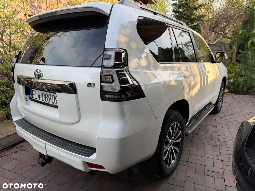 Toyota Land Cruiser LC 2.8 D-4D Executive - 2