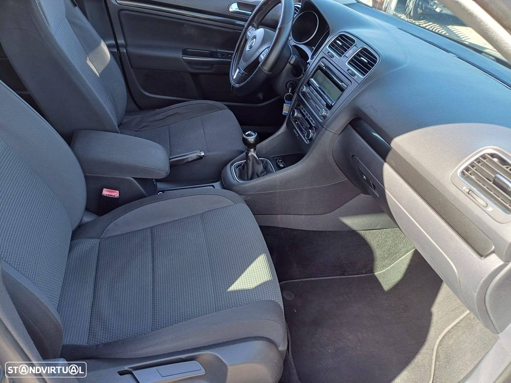 VW Golf Variant 1.6 TDi Confortline - 6