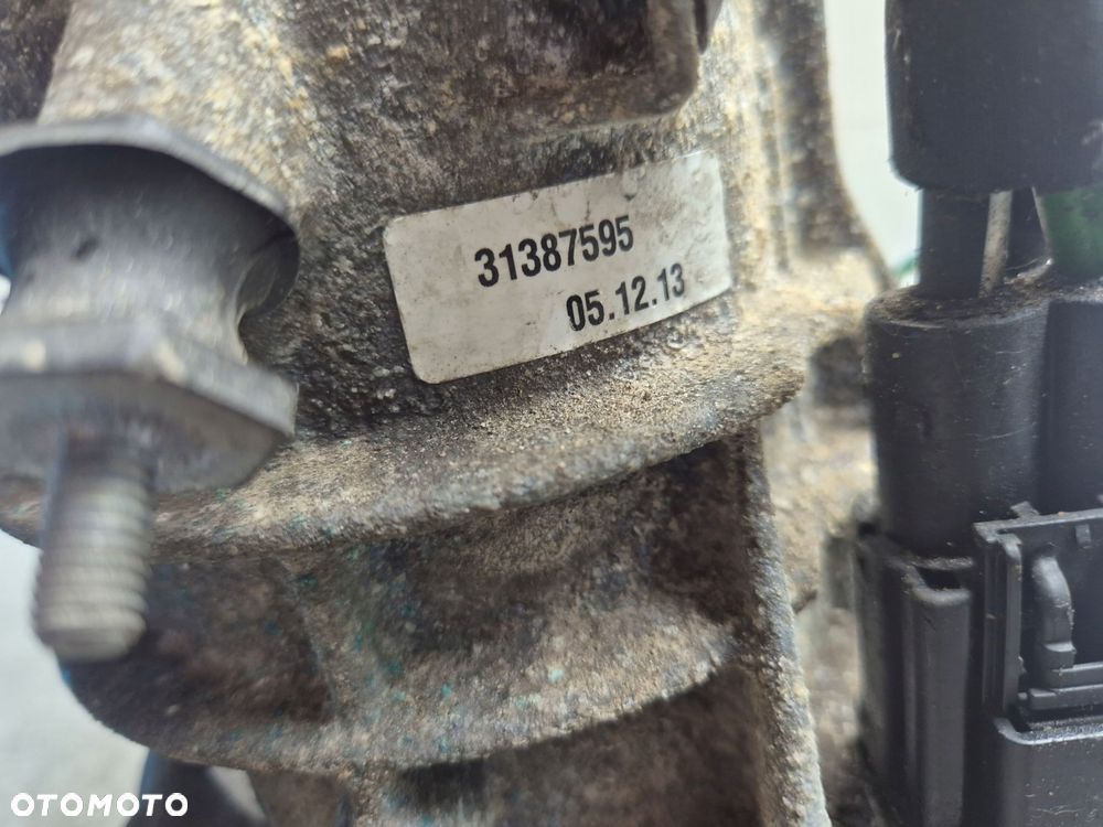 pompa wspomagania volvo v60 lift plug-in 31387595 - 2