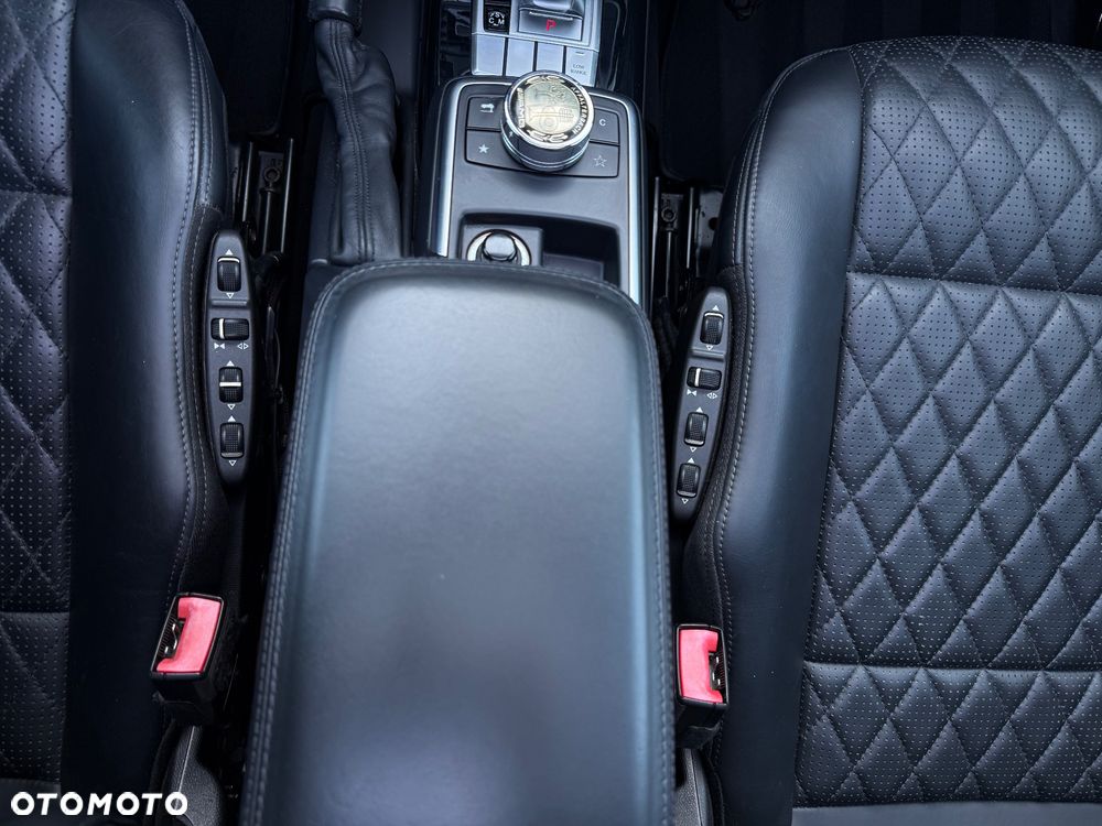 Mercedes-Benz Klasa G AMG 63 AMG SPEEDSHIFT 7G-TRONIC Edition 463 - 37