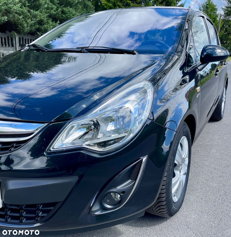 Opel Corsa 1.4 16V Color Edition - 37