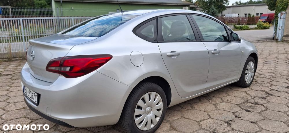 Opel Astra - 5