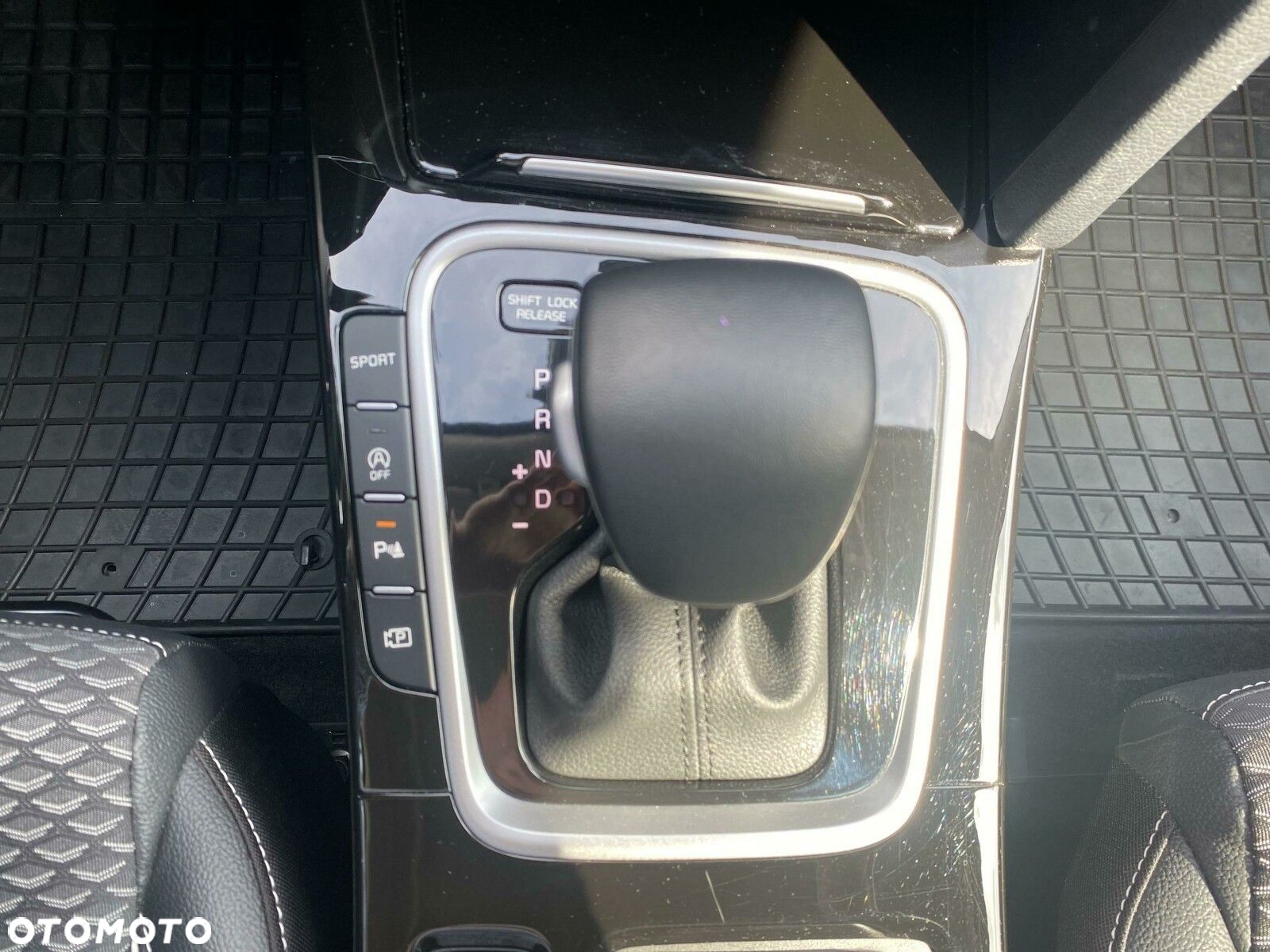 Kia Ceed - 20