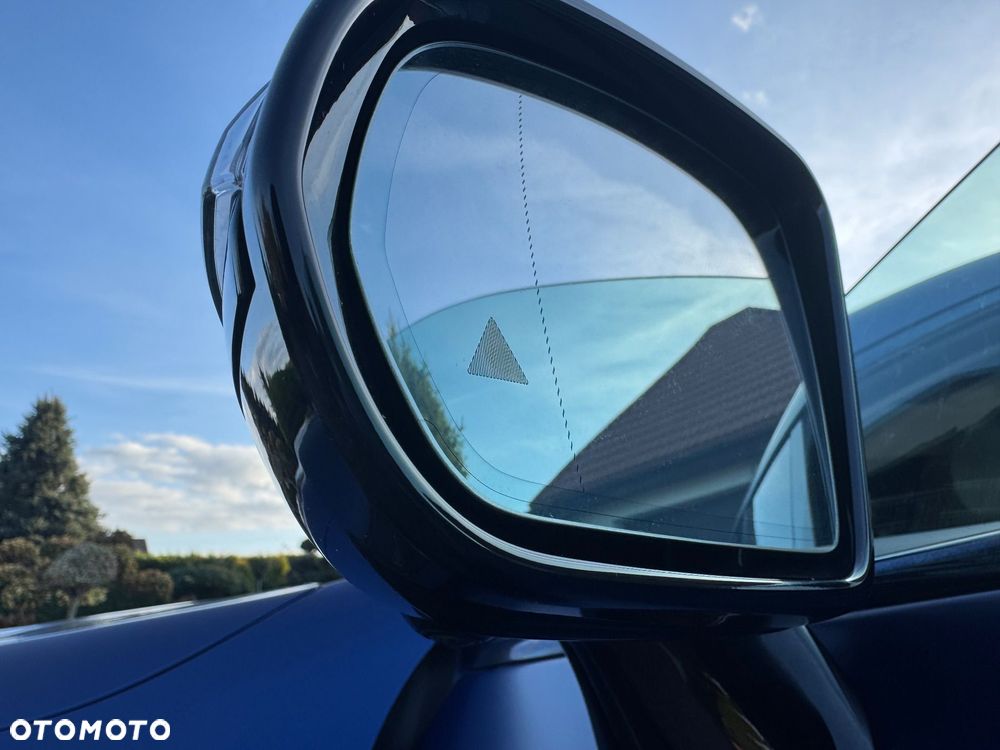 Mercedes-Benz AMG GT 63 S 4Matic+ Speedshift MCT 9G - 34