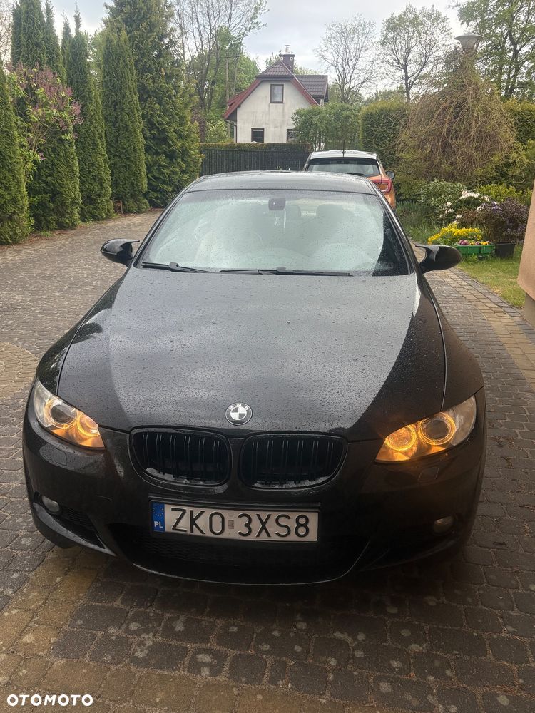 BMW Seria 3 320i M Sport Edition - 1