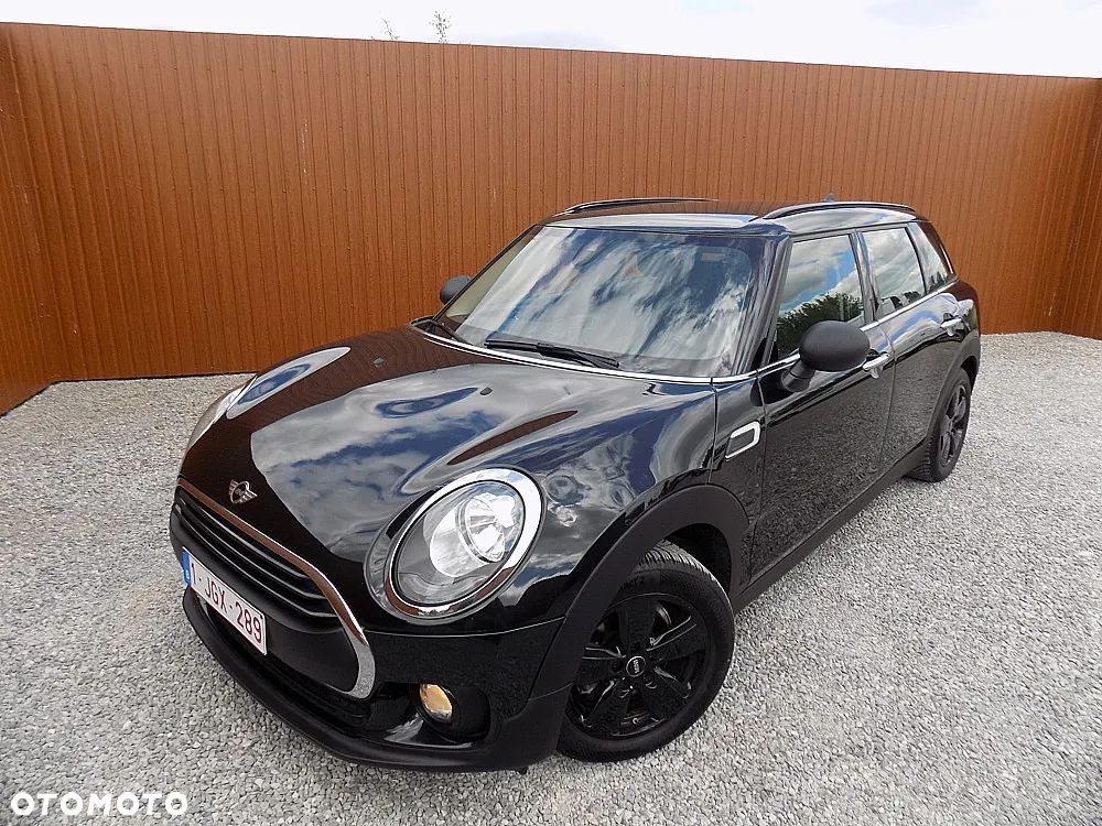 MINI Clubman One D Blackyard - 1