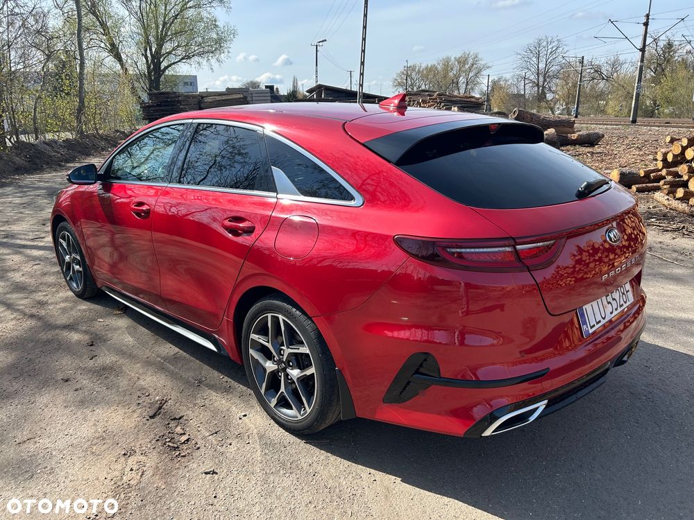 Kia ProCeed 1.4 T-GDI DCT7 OPF GT LINE - 11