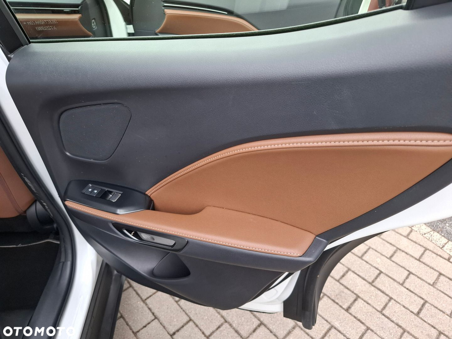 Lexus LBX 1.5 Hybrid Relax AWD - 25