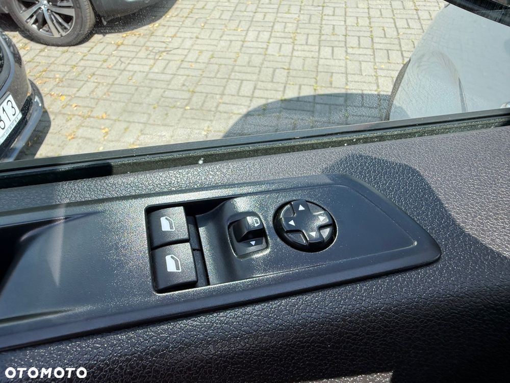 Peugeot Expert Proace Scudo Vivaro Jumpy - 9