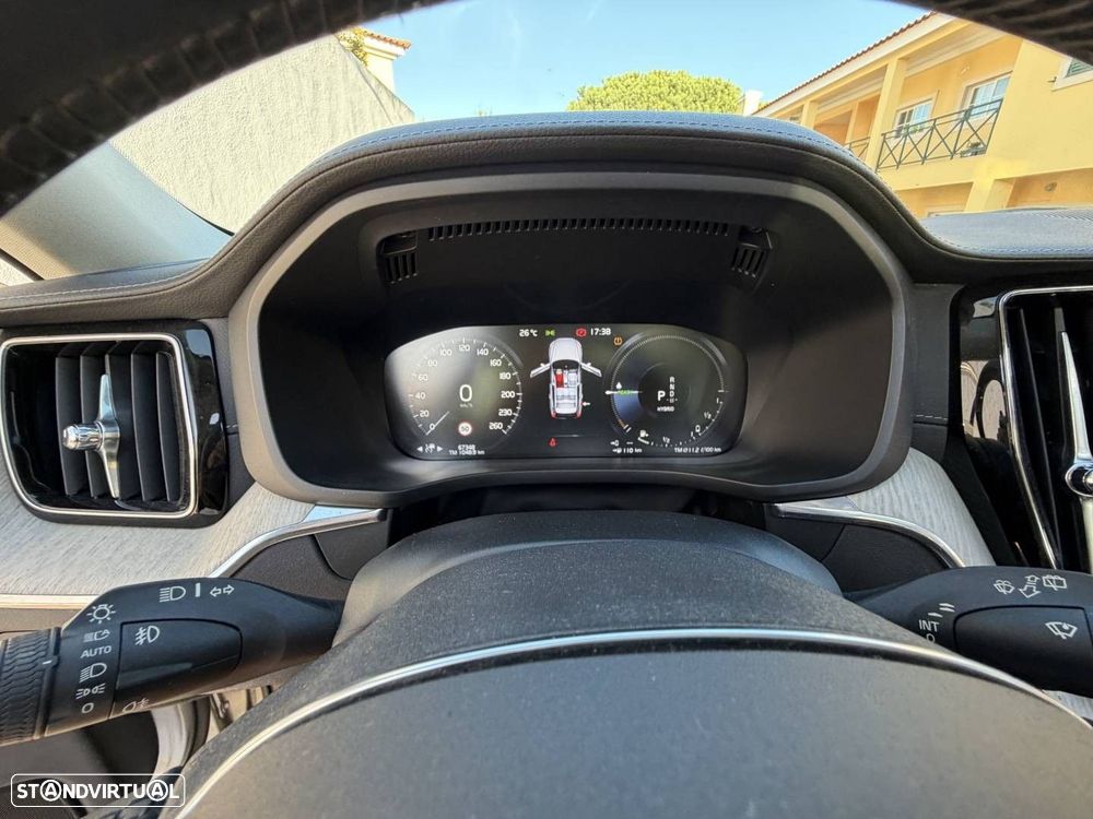 Volvo XC 60 2.0 T6 PHEV Inscription AWD - 13