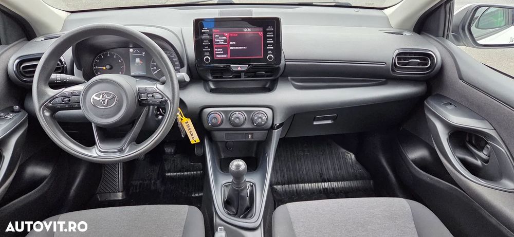Toyota Yaris 1.0 L Eco - 16