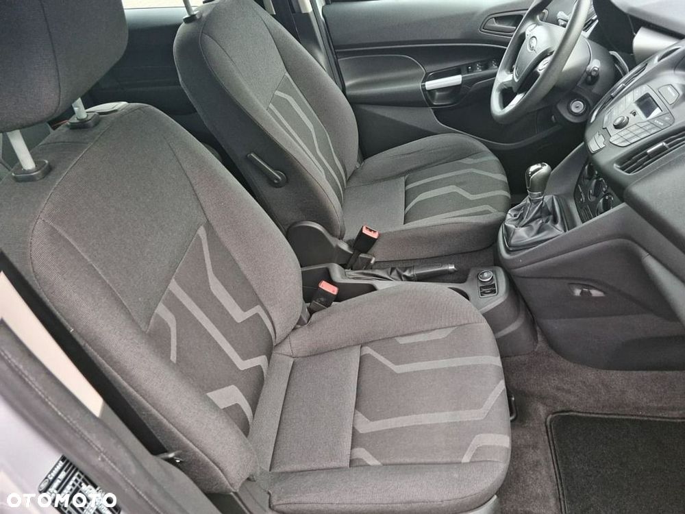 Ford Tourneo Connect - 20