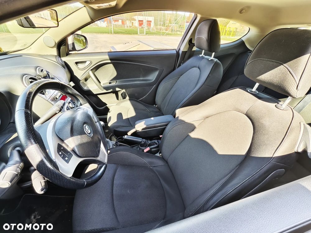 Alfa Romeo Mito TB 1.4 16V - 25