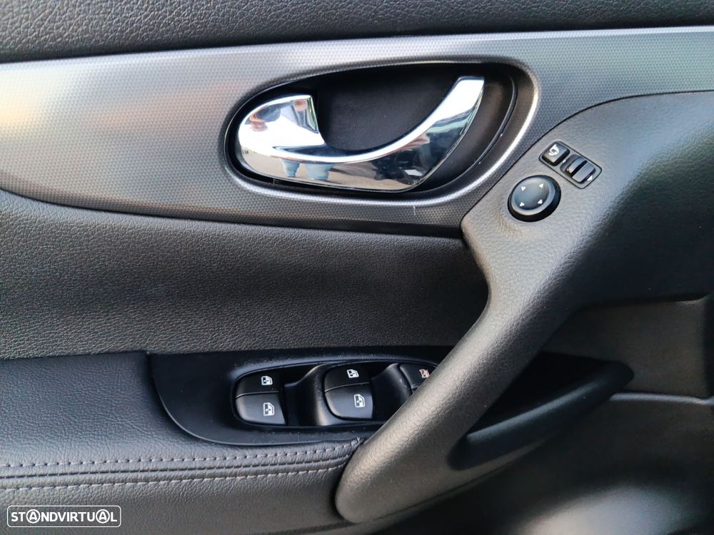 Nissan Qashqai 1.5 dCi Tekna Premium - 23