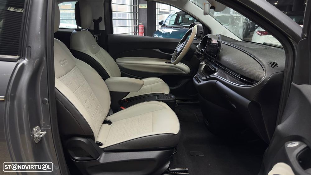 Fiat 500e La Prima - 14