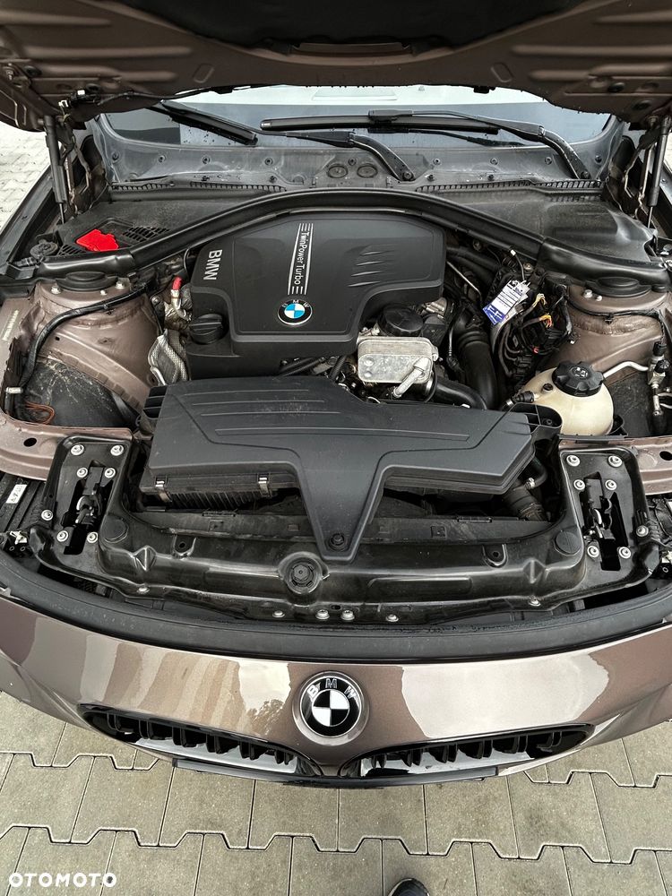 BMW Seria 3 328i Modern Line - 20
