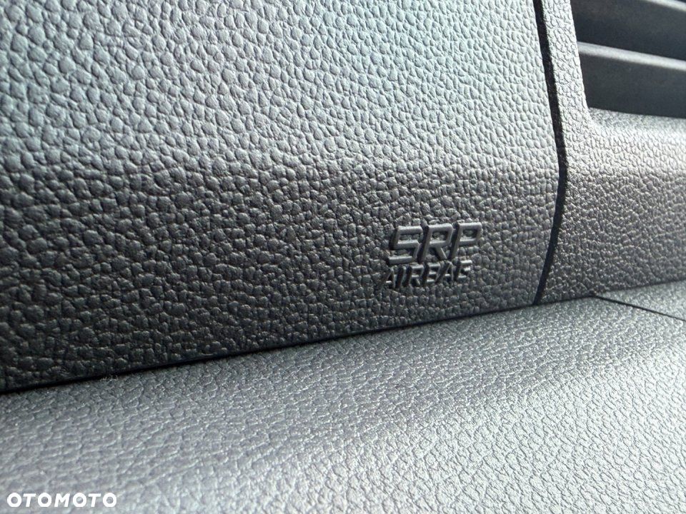 Nissan Interstar - 18