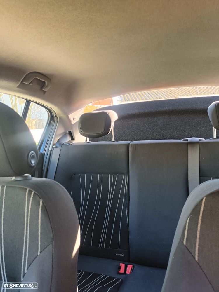 Opel Corsa 1.2 Enjoy - 6