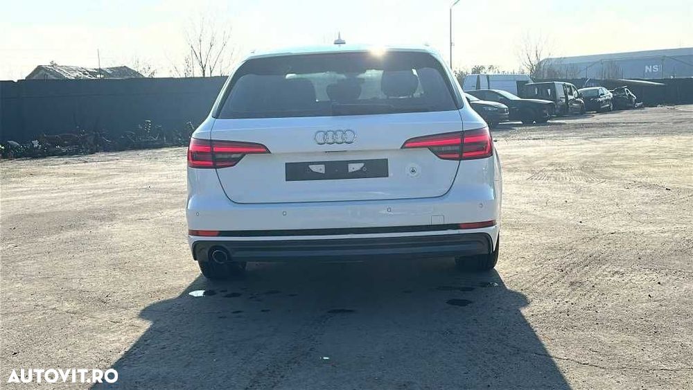 Dezmembram AUDI A4 B9, AN  S-LINE, AN 2017, 2.0 TDI , MANUAL - 4