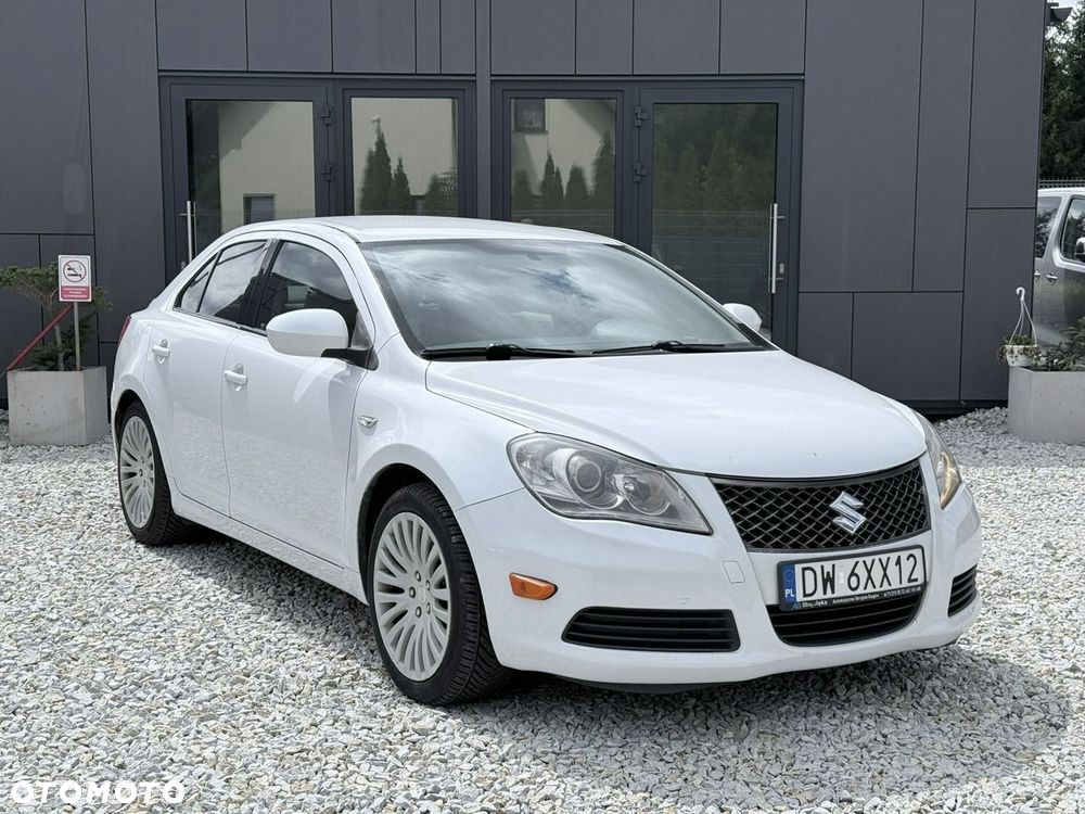 Suzuki Kizashi 2.4 4x4 CVT Sport - 3