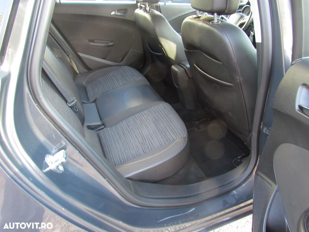Opel Astra - 11