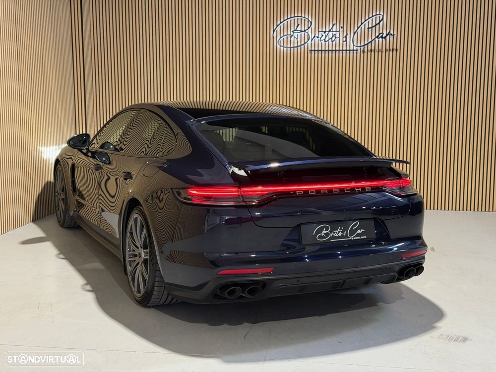 Porsche Panamera 2023 photo 4