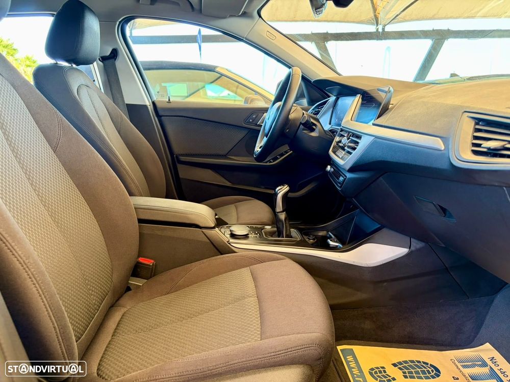 BMW 116 d Corporate Edition - 12