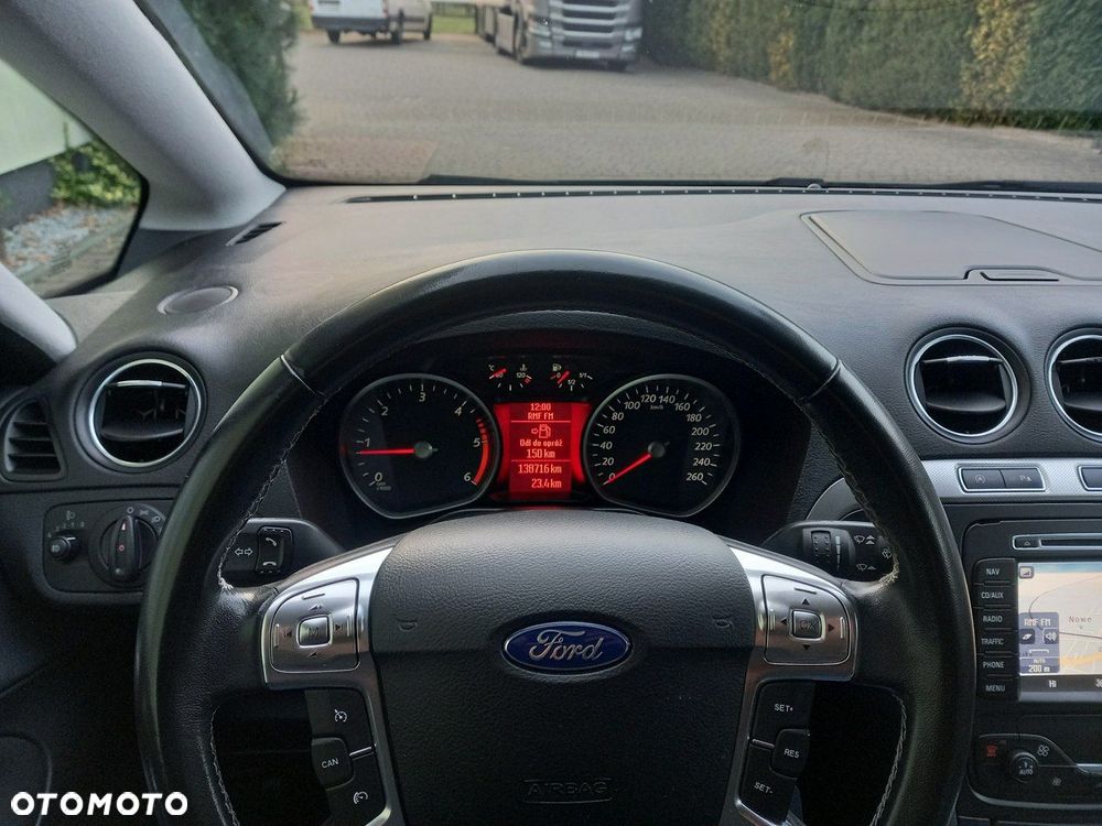 Ford S-Max 1.6 TDCi DPF Platinium X - 32