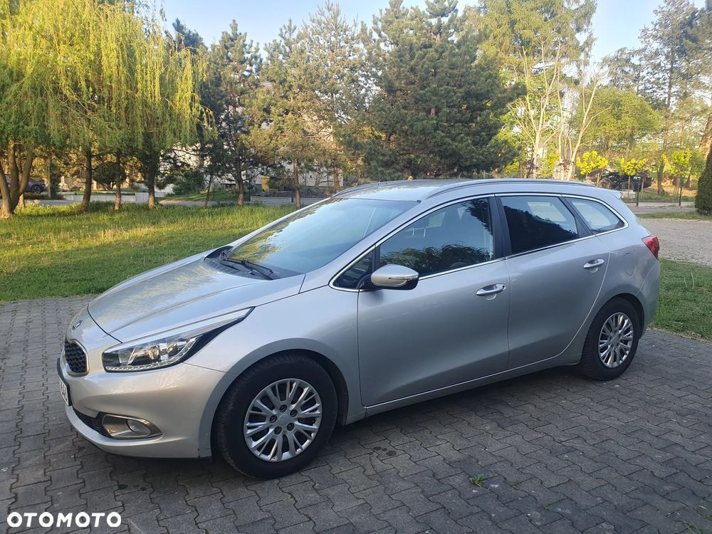 Kia Ceed 1.6 GDI Business Line - 14