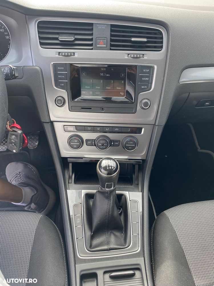 Volkswagen Golf 1.2 TSI Highline BlueMotion Technology - 5