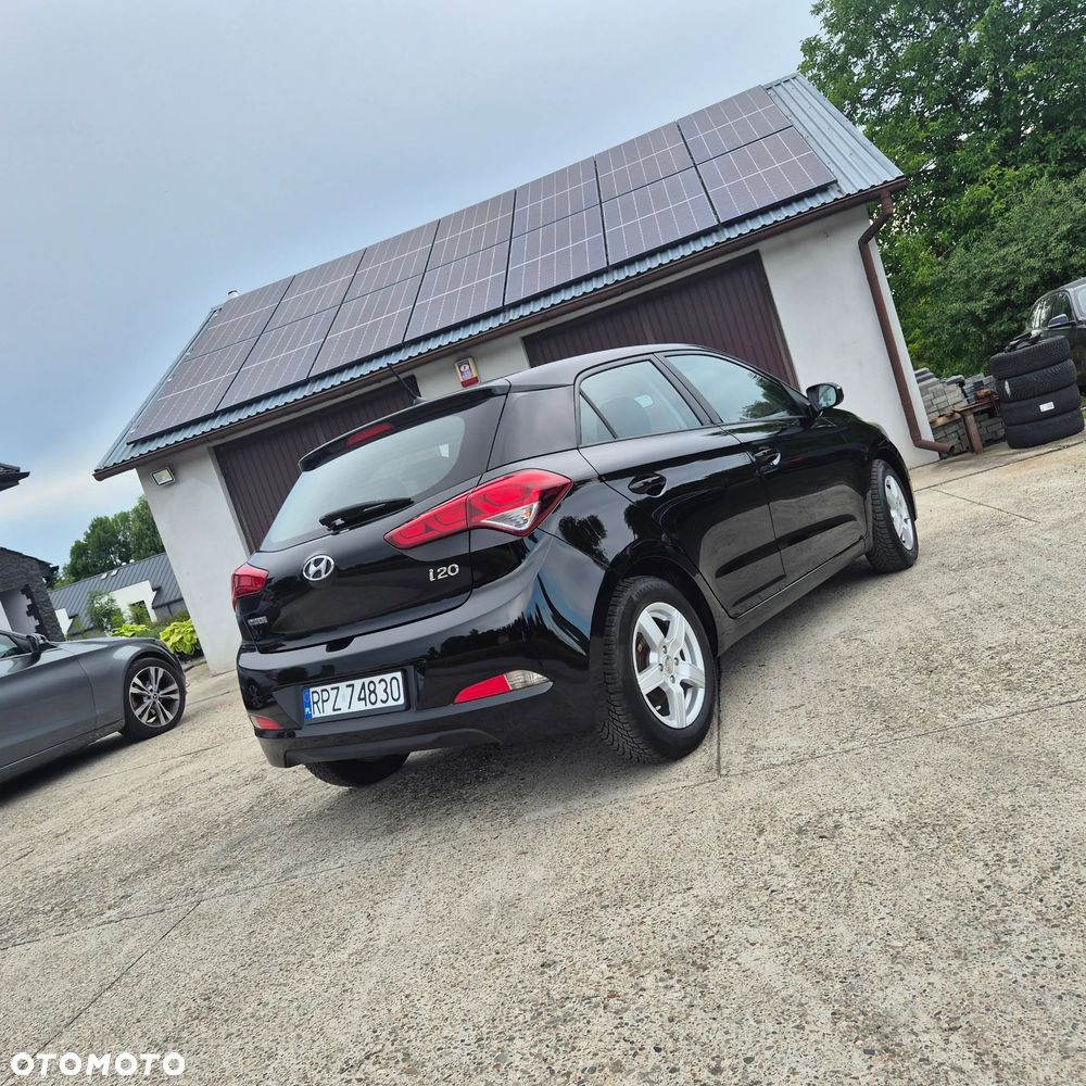 Hyundai i20 blue 1.2 Classic - 5