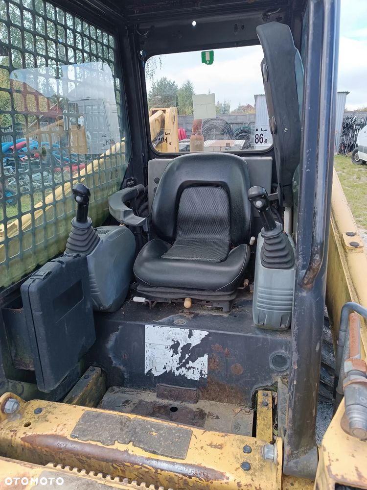 Komatsu SK 815 - 3