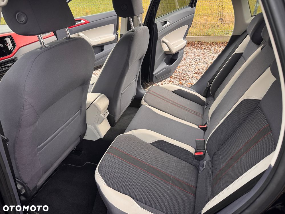 Volkswagen Polo - 30