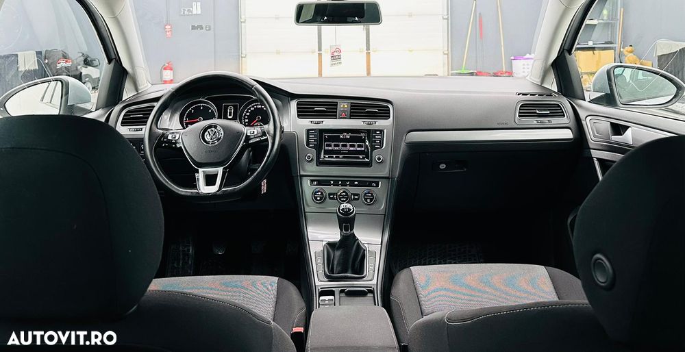 Volkswagen Golf 1.6 TDI BlueMotion Technology Trendline - 7