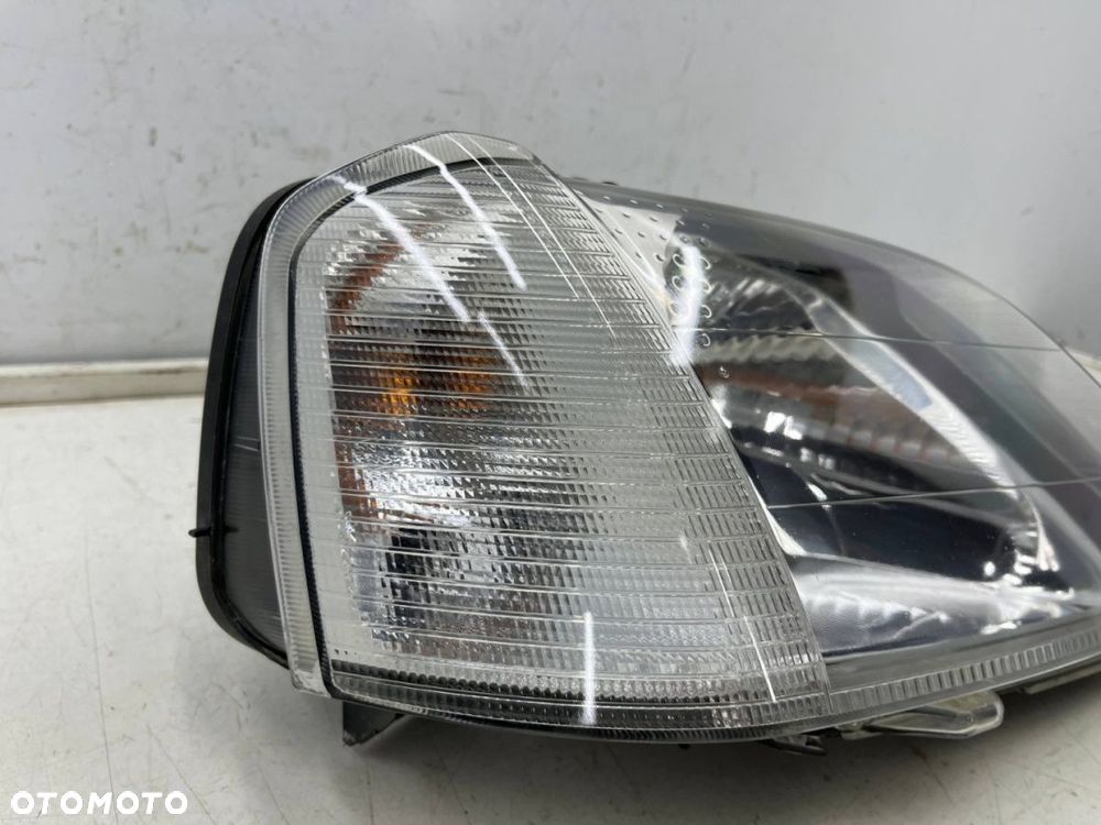 Lampa reflektor Dacia Logan I 04-08r. PRAWA  przednia zwykła prawy przód 8200211006 - 3